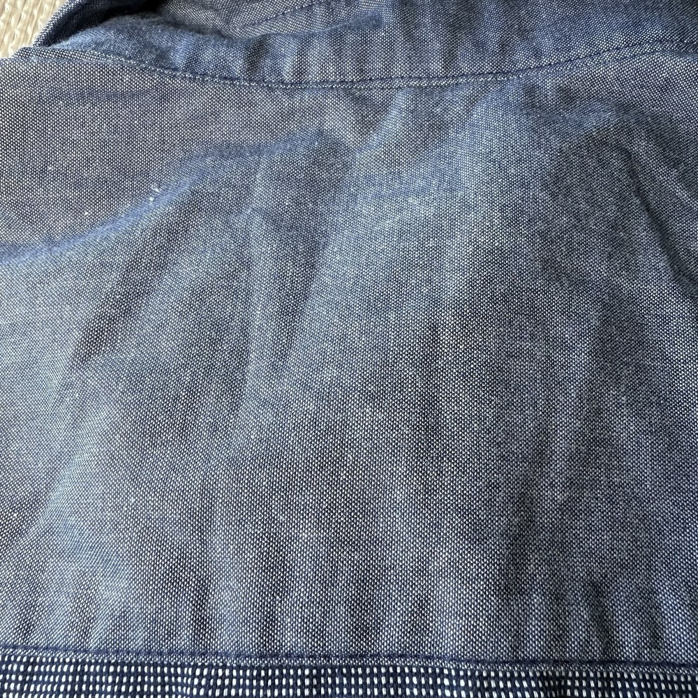 Men's Guess Two-Tone Blue Long Sleeve Button Up Shirt Casual Wear Size M - Picture 7 of 10